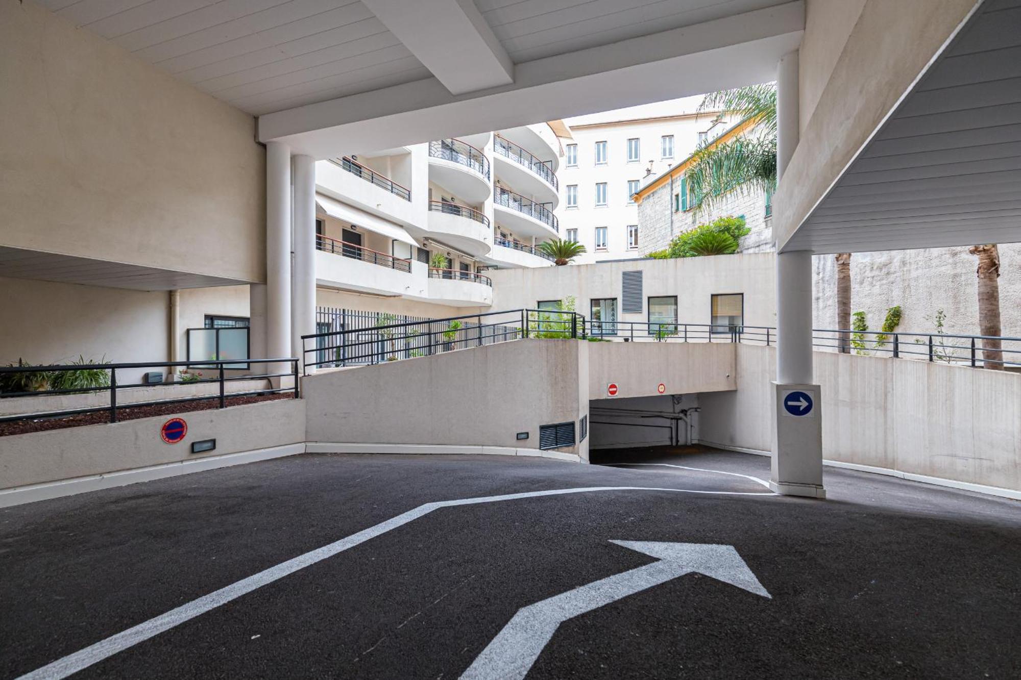 Nice 1 Bedroom Downtown Carre D'Or With Garage Exterior foto