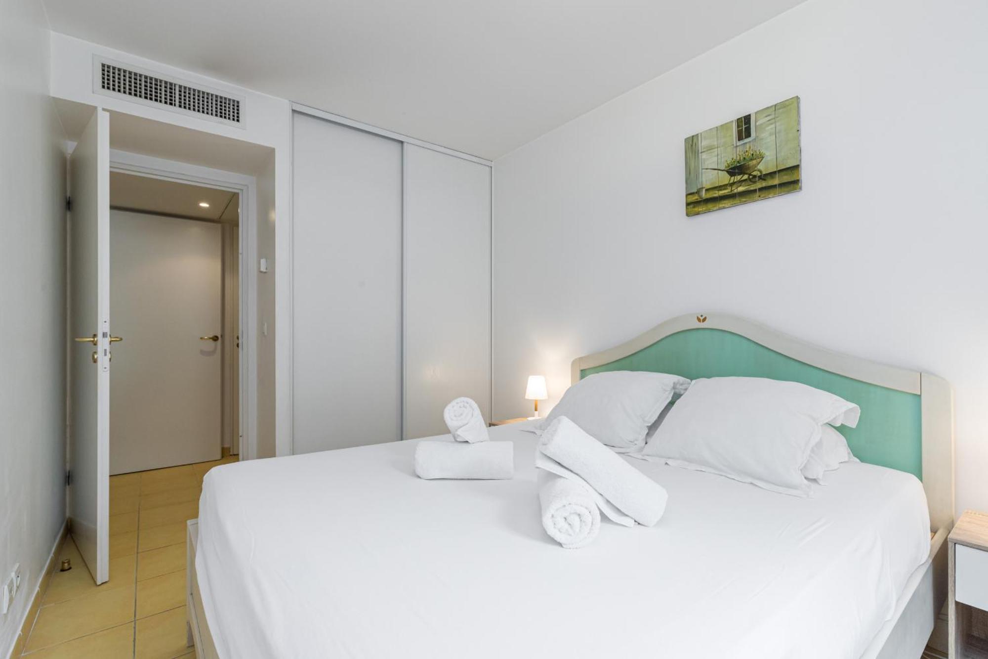 Nice 1 Bedroom Downtown Carre D'Or With Garage Exterior foto